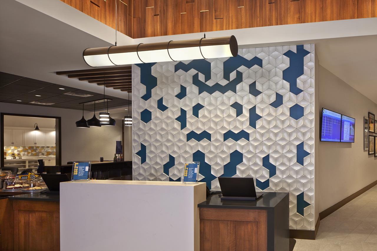 Hyatt Place Warwick/Providence Airport Exteriör bild