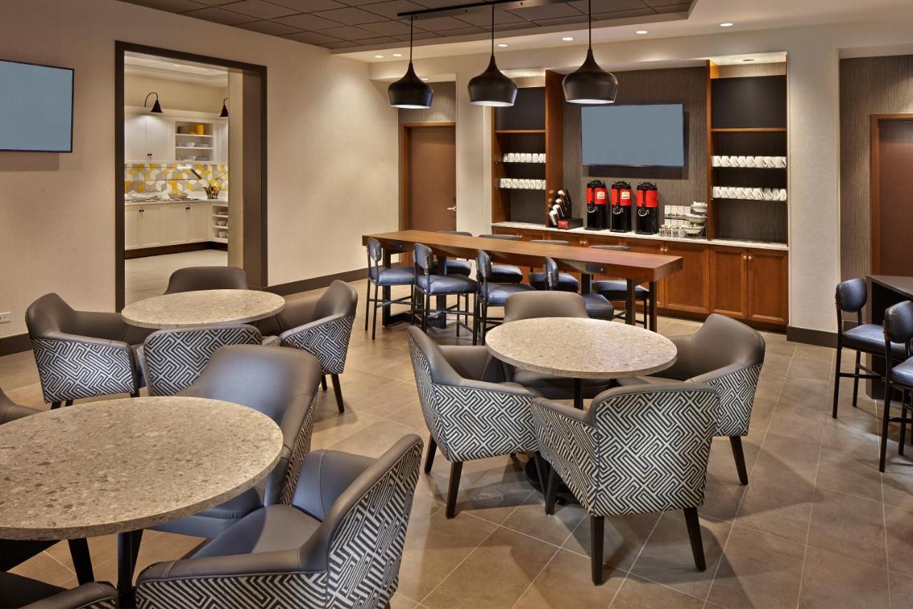 Hyatt Place Warwick/Providence Airport Exteriör bild