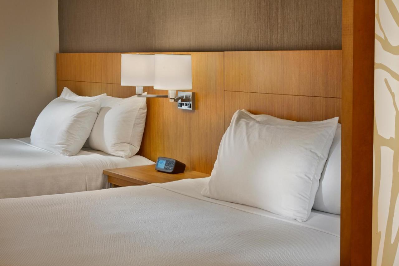 Hyatt Place Warwick/Providence Airport Exteriör bild