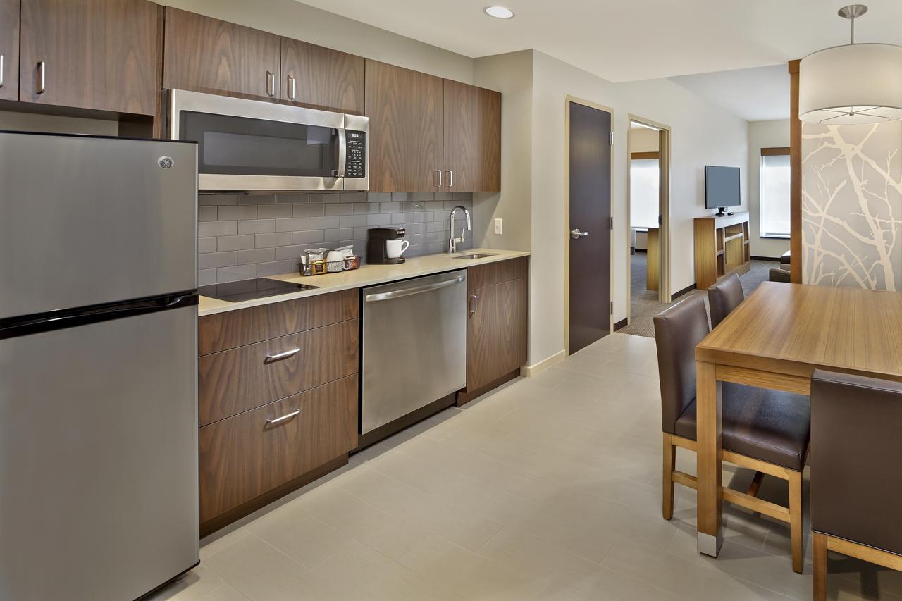 Hyatt Place Warwick/Providence Airport Exteriör bild