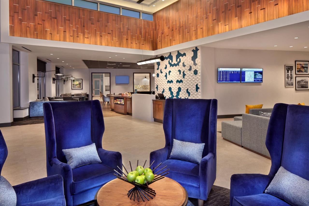 Hyatt Place Warwick/Providence Airport Exteriör bild